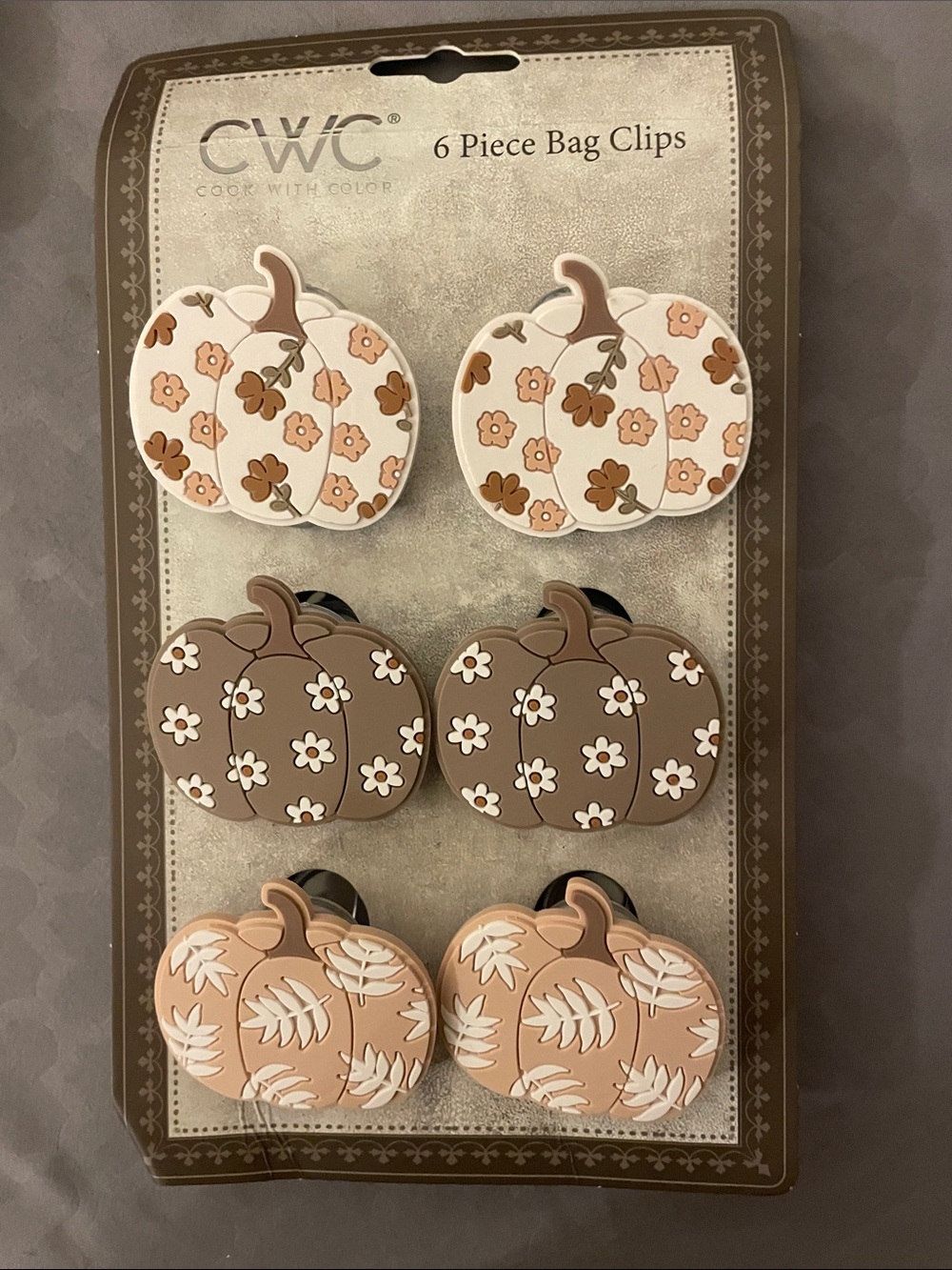 CWC Pumpkin Bag Clips - Set of 6 in White, Brown, and Tan